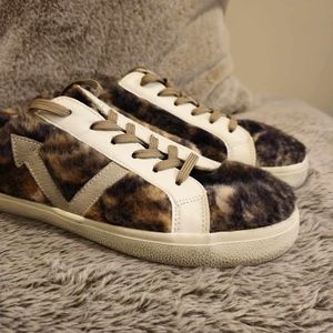 Vintage Havana Snugle Slip-On Faux Fur Sneakers, Size 8